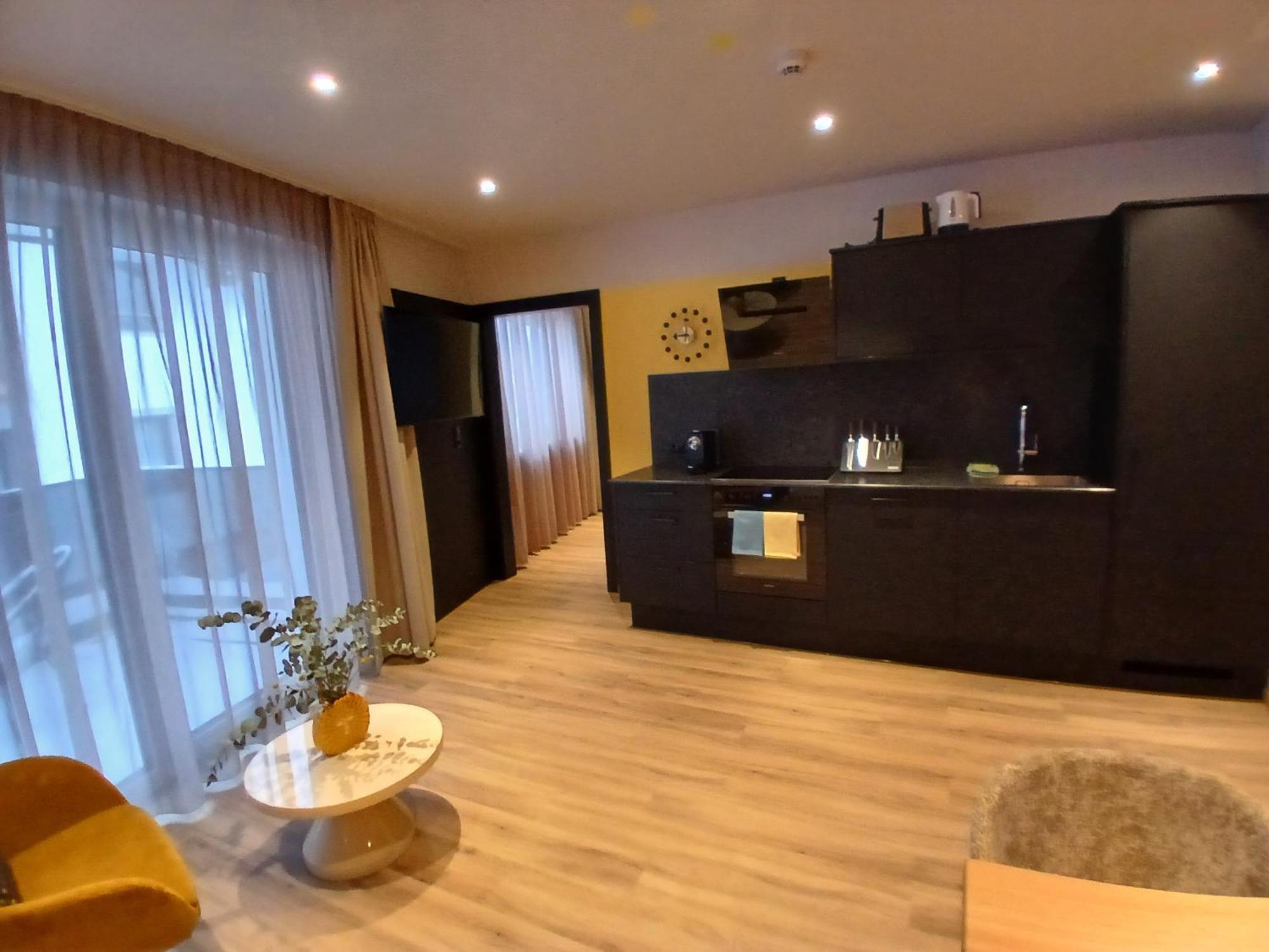 Appartement Lorenzi Сьолден Екстериор снимка