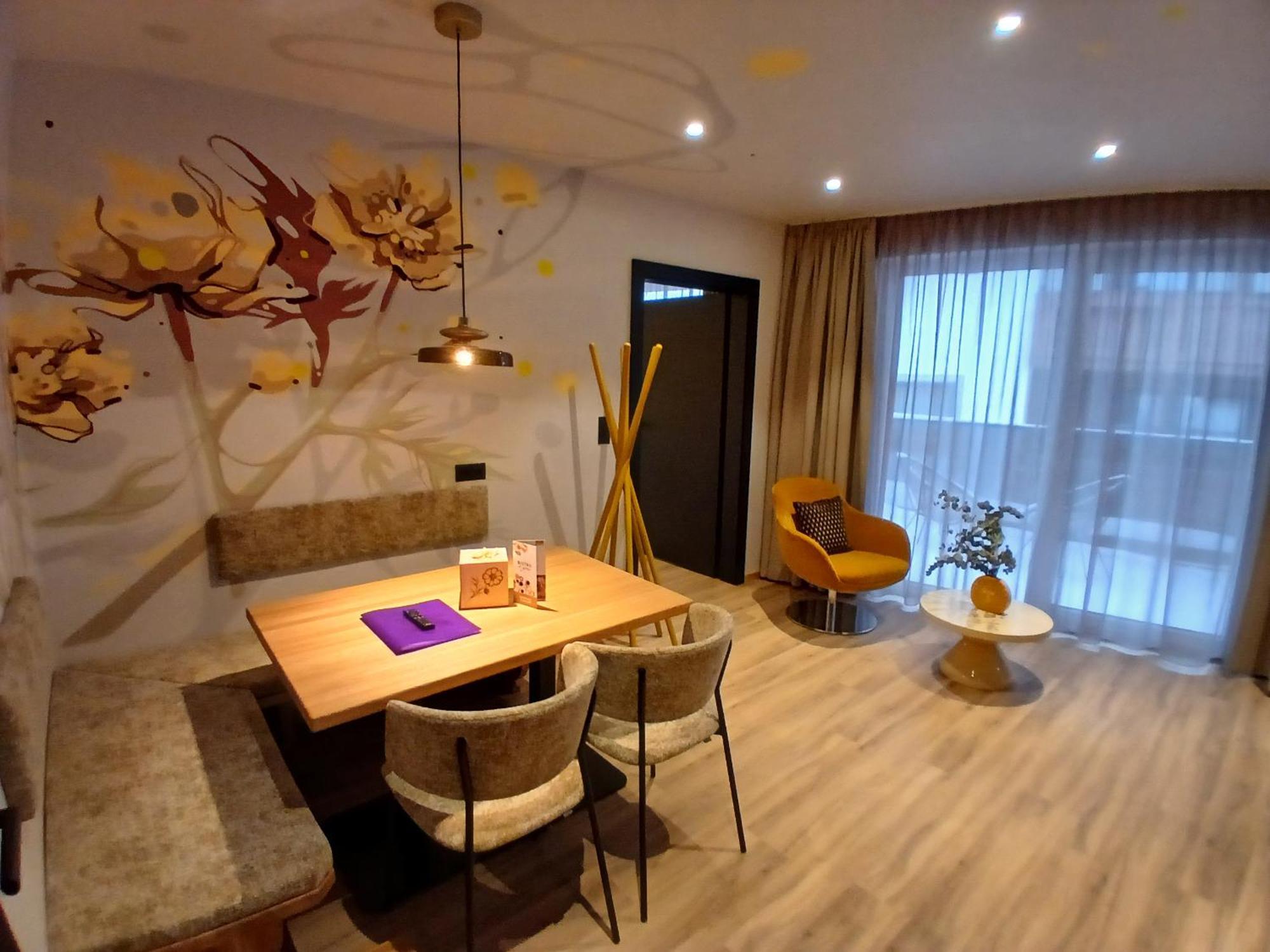 Appartement Lorenzi Сьолден Екстериор снимка